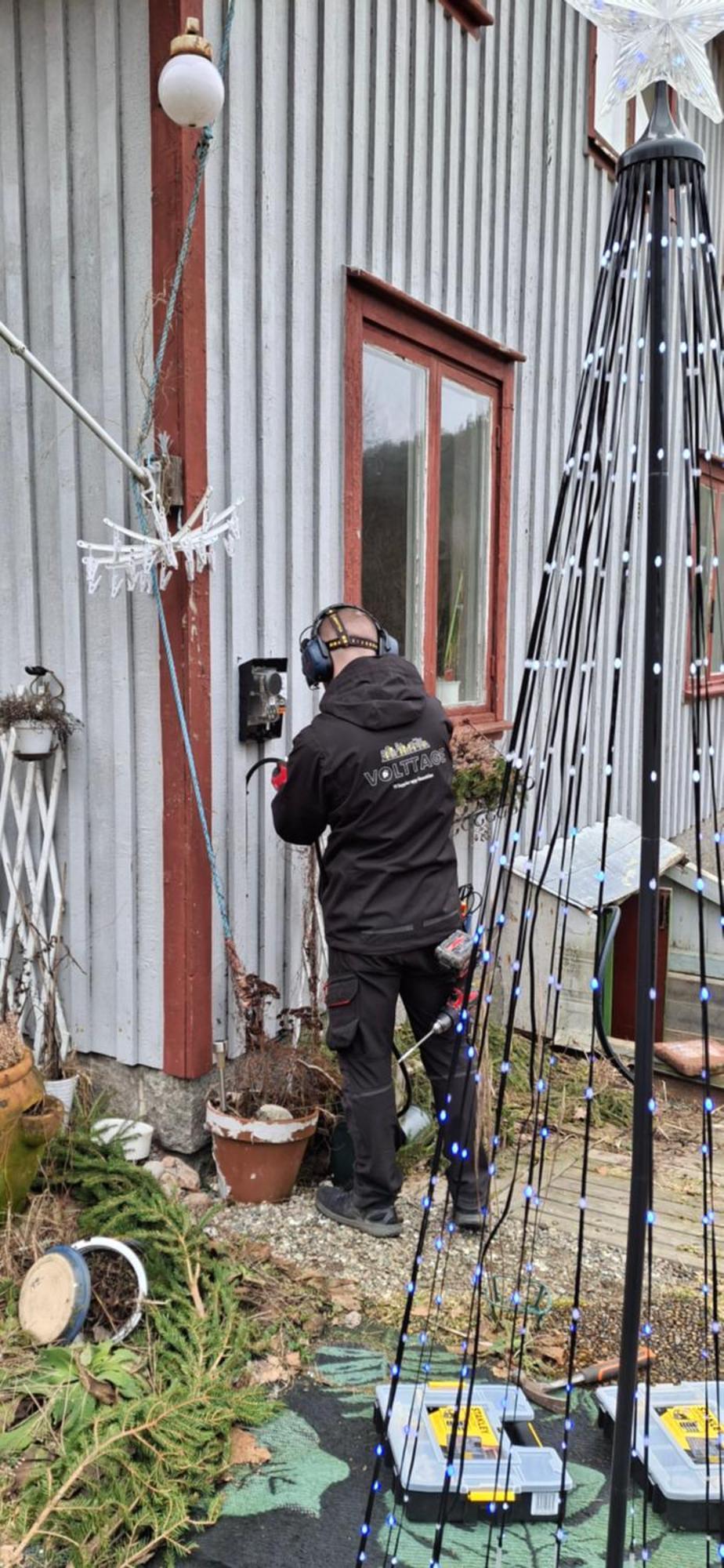 Charmigt Aeldre Hus, Laddbox 22 Kw, 5 Bil-Minuter Till Bad Strömstad Esterno foto